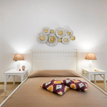 Guesthost - Casa In Tufo A Due Passi Dal Mare Апартаменты