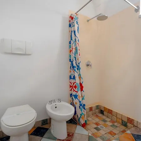 Guesthost - Casa In Tufo A Due Passi Dal Mare * Polignano a Mare