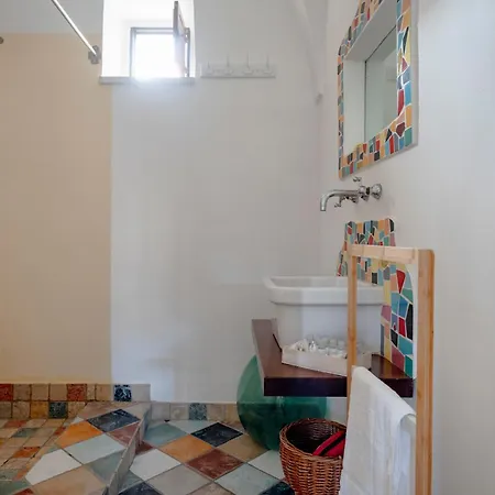 Guesthost - Casa In Tufo A Due Passi Dal Mare *